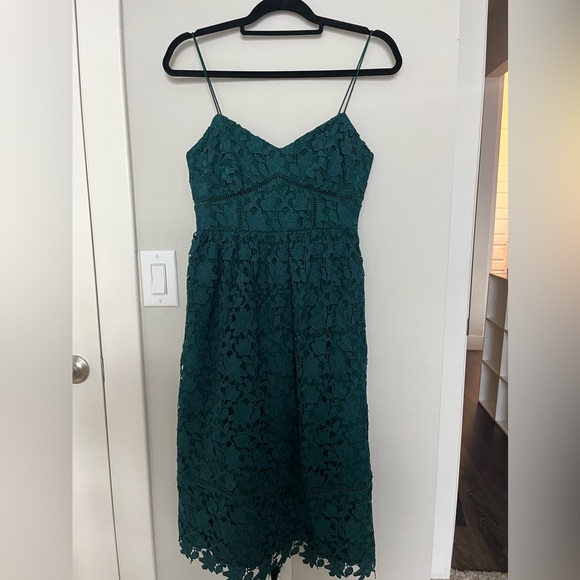 Like-New Club Monaco Emerald Green Tea Length Lace Dress Size 4 - Picture 3 of 8